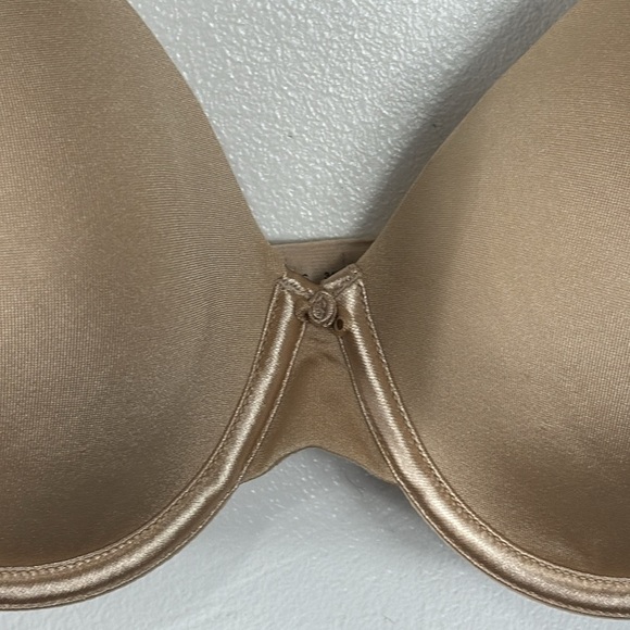 Bali Women's 34C One Smooth U Full Coverage Bra Beige Style 3470 NWT - Picture 3 of 10